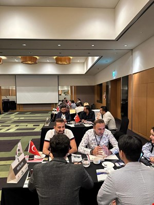 Mobilya sektörü uzaklara açıldı